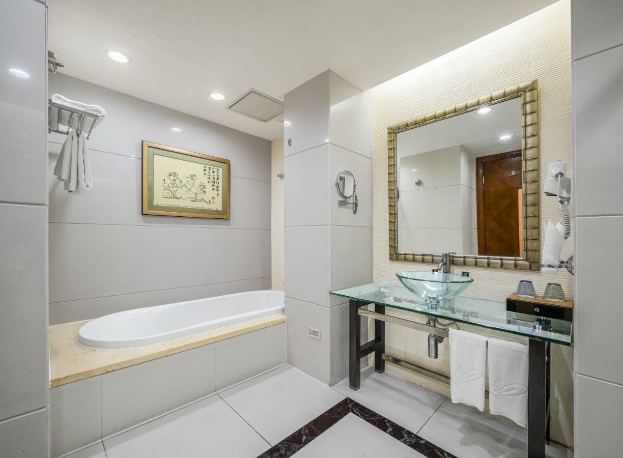 Heshan Phoenix Hotel Jiangmen Exterior foto